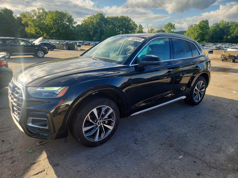 2021 Audi Q5 VIN WA1BAAFY1M2137140 — COPART salvage auction photo