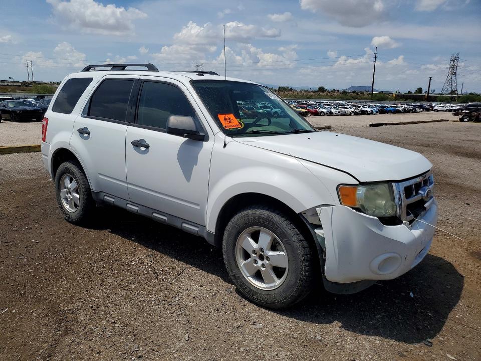 2012 Ford Escape VIN 1FMCU0DG7CKC69948 COPART salvage auction — FRONT END, Az - Cert Of Title - Salvage, sold $175 on 2026-08-20 (photo 4)