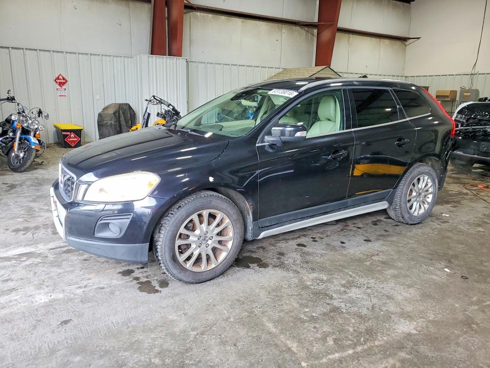 2010 Volvo Xc60 VIN YV4992DZ3A2121173 COPART salvage auction — NORMAL WEAR, MA - CERTIFICATE OF TITLE, sold $600 on 2026-08-05 (photo 1)