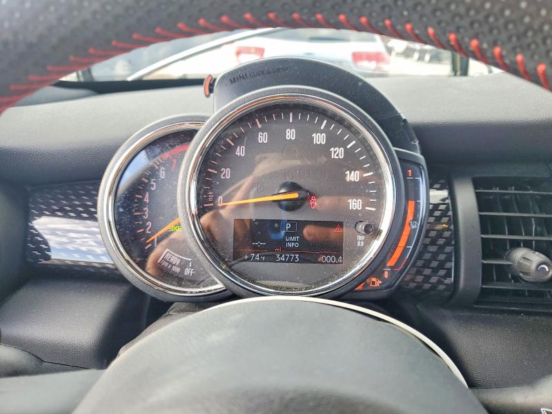 2020 Mini Cooper VIN WMWXU9C01L2M45954 COPART salvage auction — NORMAL WEAR, Ca - Salvage Certificate, sold $5,000 on 2026-08-21 (photo 9)