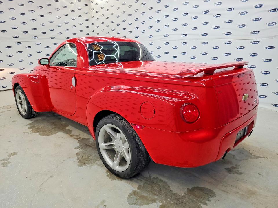 2006 Chevrolet Ssr VIN 1GCES14H36B122693 COPART salvage auction — MINOR DENT/SCRATCHES, OK - CERT OF TITLE-SALVAGE, sold $13,900 on 2026-09-04 (photo 2)