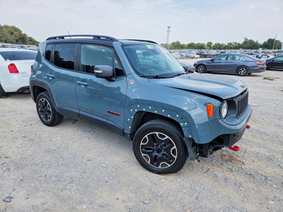 2016 Jeep Renegade VIN ZACCJBCT5GPD61840 COPART salvage auction — FRONT END, OK - CERT OF TITLE-REPOSSESSION, sold $625 on 2026-08-13 (photo 4)