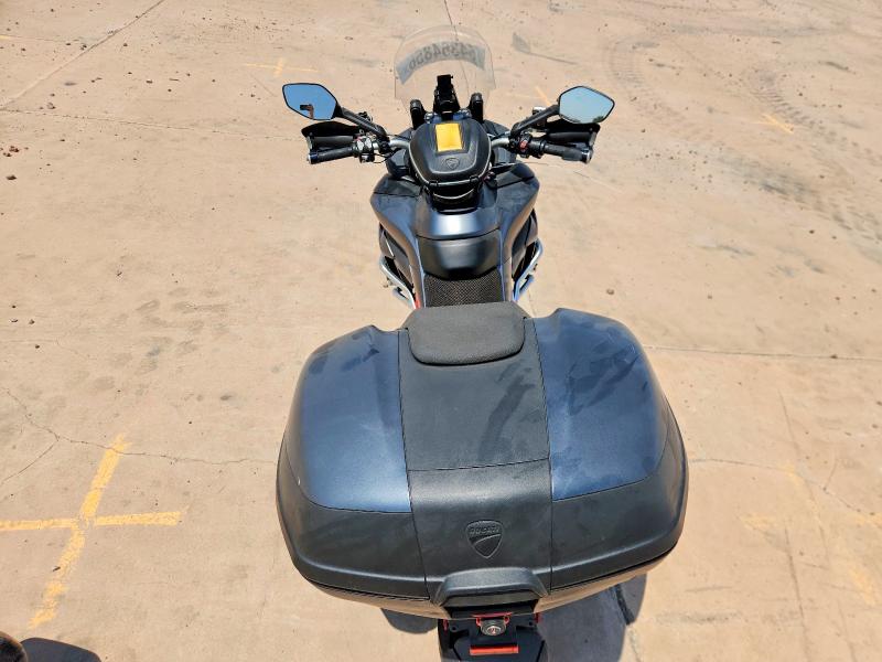 2017 Ducati Multistrada VIN ZDM12BWW7HB018084 COPART salvage auction — MINOR DENT/SCRATCHES, AZ - CERTIFICATE OF TITLE, sold $3,600 on 2026-08-13 (photo 6)