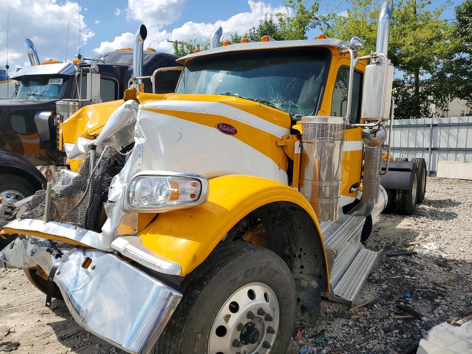 2025 Peterbilt 589 VIN 1XPED49X0SD752129 — COPART salvage auction photo