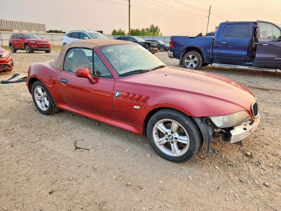 2001 BMW Z3 VIN WBACN33451LM01555 COPART salvage auction — FRONT END, Mt - Certificate Of Title, sold $1,300 on 2026-08-17 (photo 4)