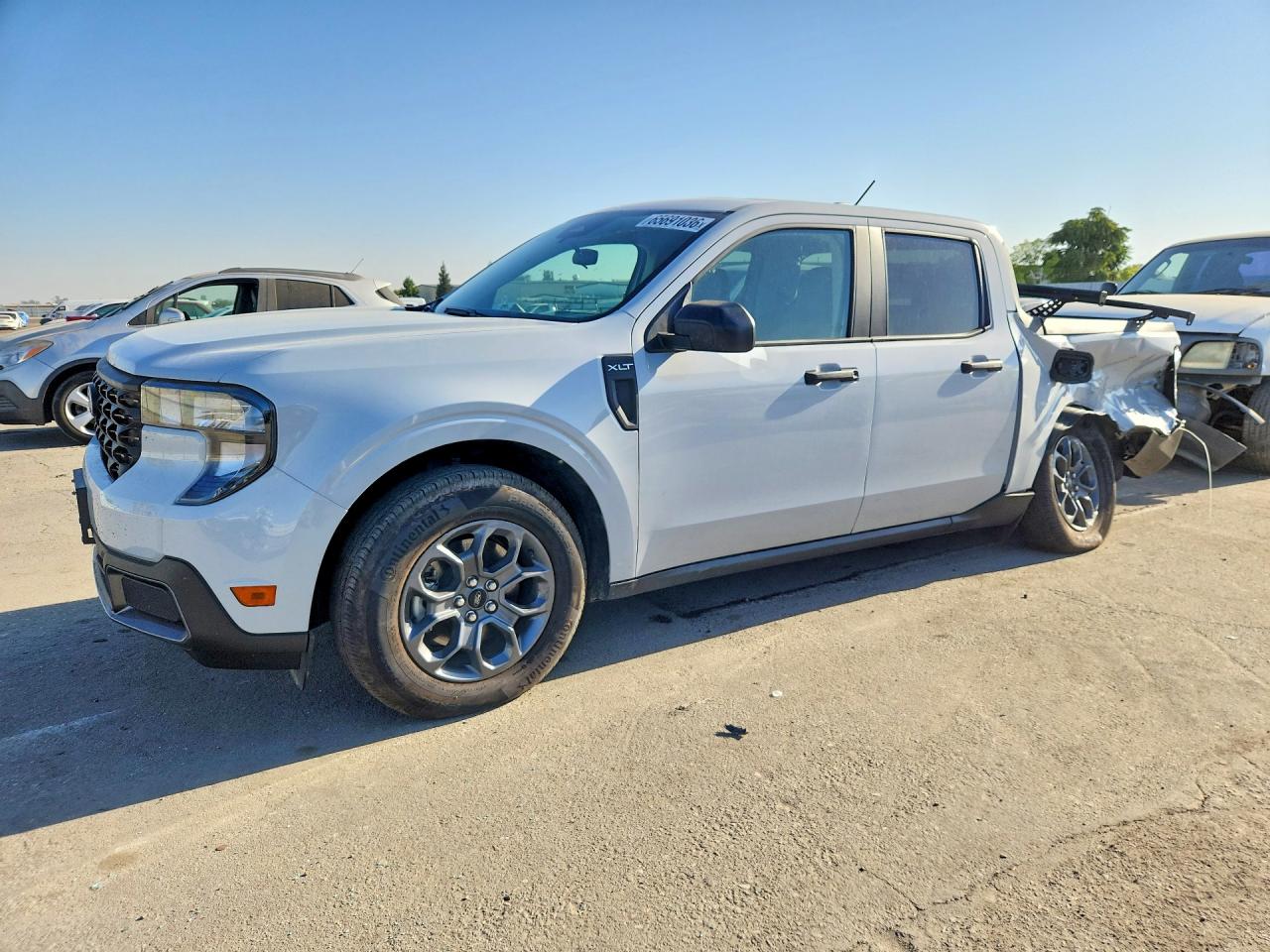 2025 Ford Maverick VIN 3FTTW8J32SRB49015 — COPART salvage auction photo