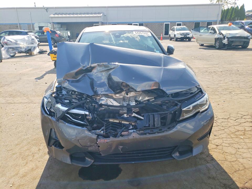 2020 BMW 3er VIN WBA5R7C0XLFH51401 COPART salvage auction — FRONT END, Ct - Cert Of Title-Salvage, sold $7,700 on 2026-08-18 (photo 5)