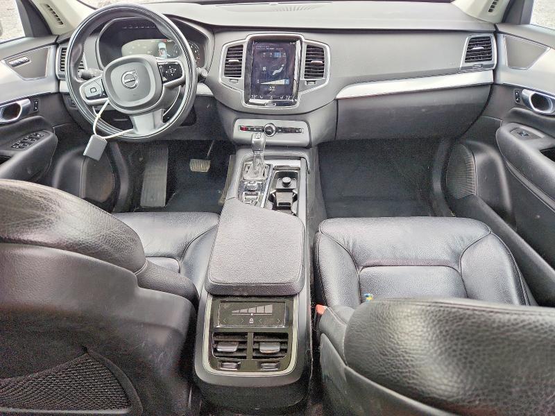 2018 Volvo Xc90 VIN YV4A22PK5J1216131 COPART salvage auction — HAIL, Salvage Title, sold $3,700 on 2026-08-17 (photo 8)
