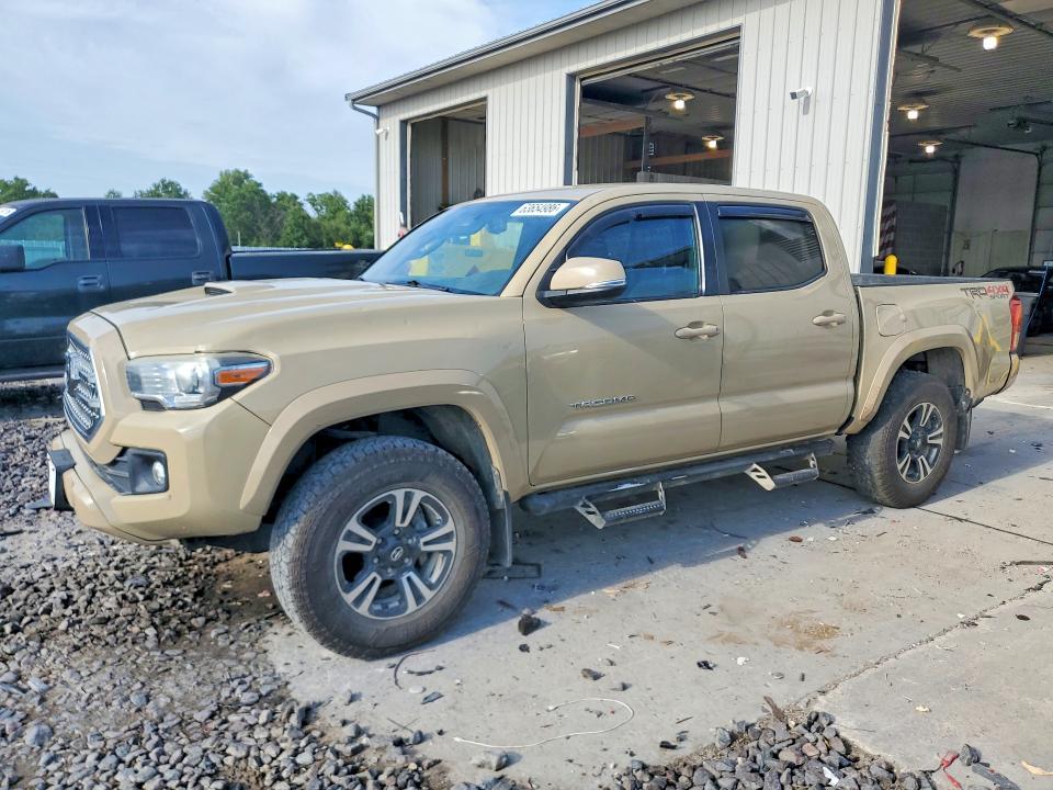 2017 Toyota Tacoma VIN 5TFCZ5AN6HX080417 — COPART salvage auction photo