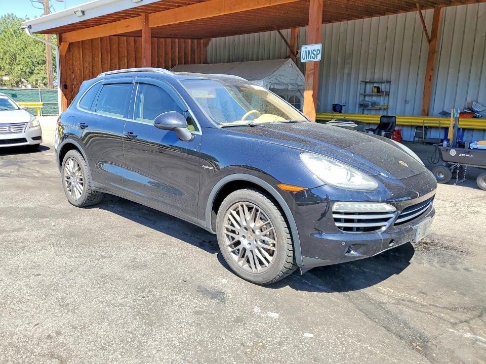 2012 Porsche Cayenne VIN WP1AE2A24CLA93785 COPART salvage auction — HAIL, Co - Certificate Of Title, sold $1,250 on 2026-10-05 (photo 4)