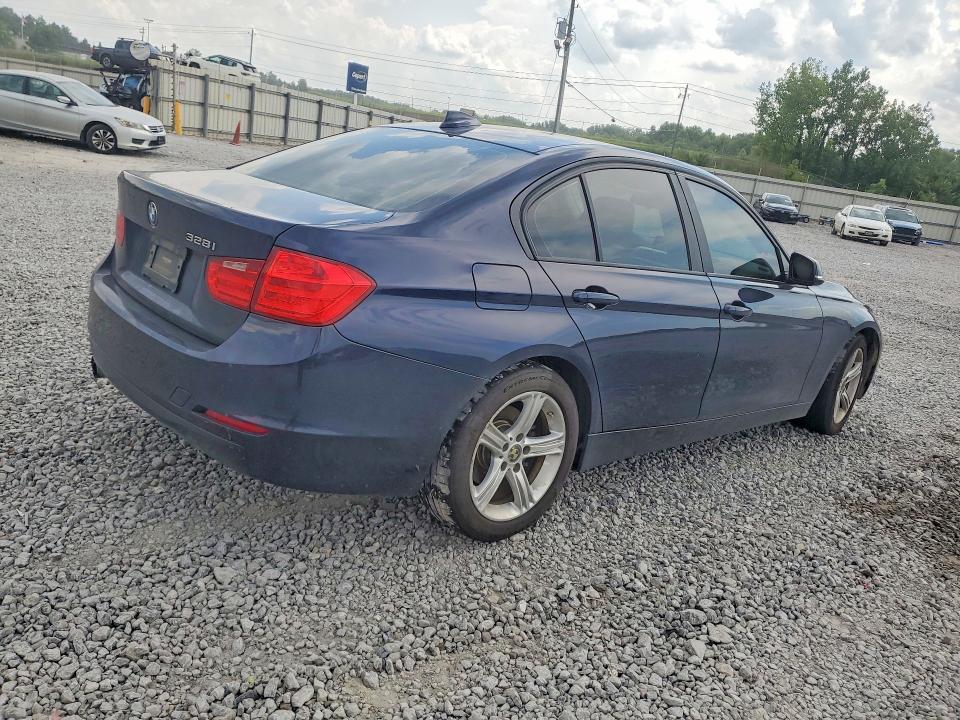 2013 BMW 3er VIN WBA3A5C53DF355677 COPART salvage auction — UNDERCARRIAGE, Al - Certificate Of Title, sold $1,000 on 2026-08-18 (photo 3)