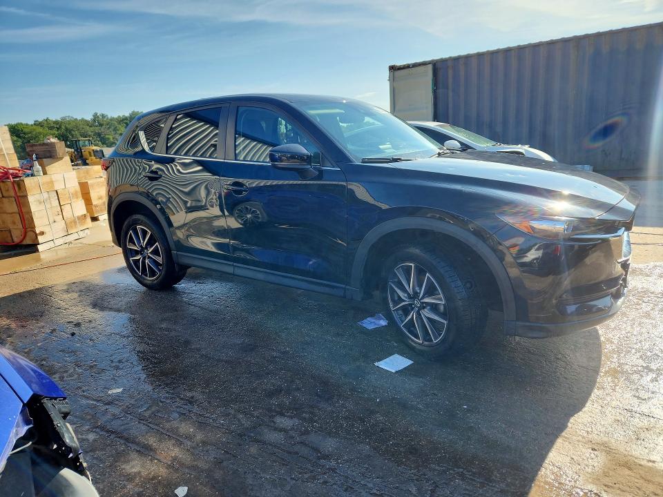 2018 Mazda Cx-5 VIN JM3KFBCM3J0444564 COPART salvage auction — HAIL, WI - CERTIFICATE OF TITLE, sold $9,400 on 2026-09-21 (photo 4)