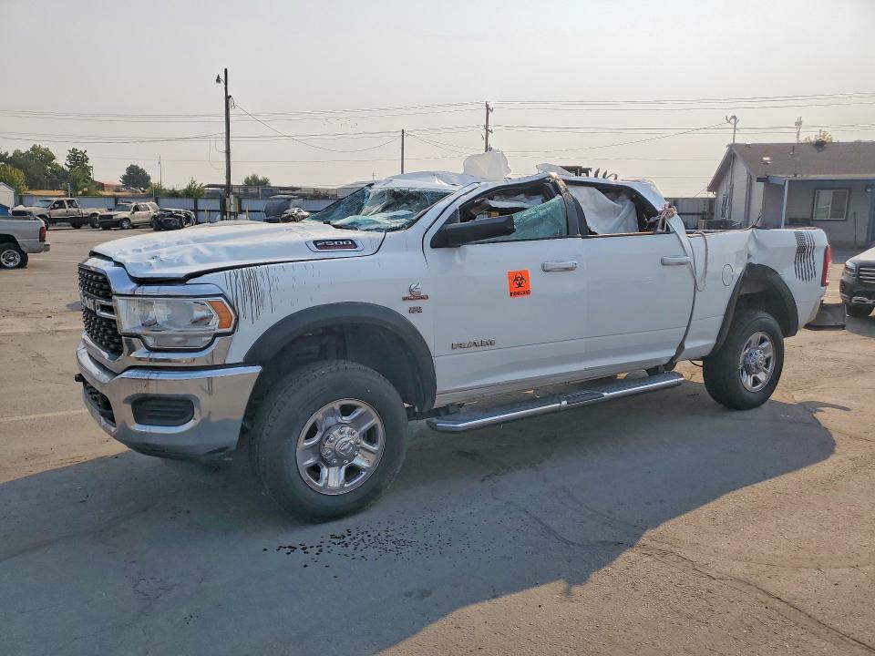 2022 Ram 2500 VIN 3C6UR5DLXNG235962 — COPART salvage auction photo