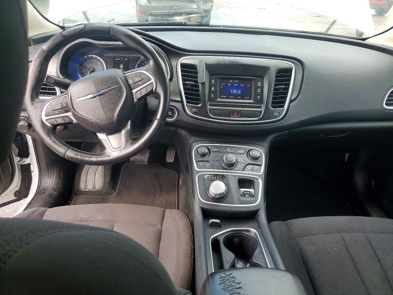 2015 Chrysler 200 VIN 1C3CCCAB2FN712466 COPART salvage auction — MINOR DENT/SCRATCHES, Mo - Certificate Of Title, sold $575 on 2026-08-20 (photo 8)