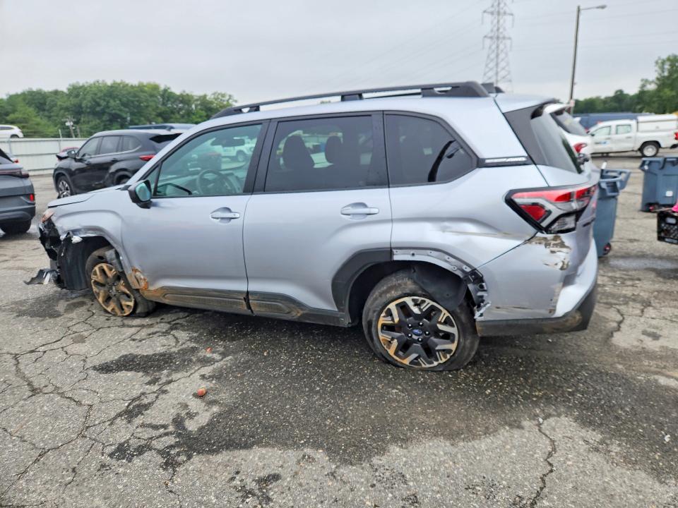 2026 Subaru Forester VIN 4S4SLDD68T3071922 COPART salvage auction — FRONT END, NY - CERTIFICATE OF TITLE, sold $14,200 on 2026-09-14 (photo 2)