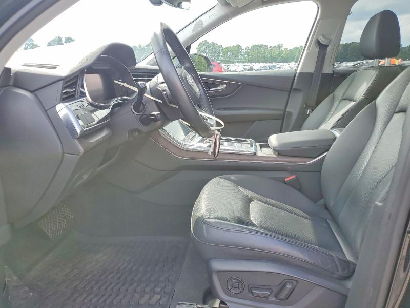 2020 Audi Q7 VIN WA1LXAF73LD000097 COPART salvage auction — MINOR DENT/SCRATCHES, Nc - Dealer Only Clean Title (P), sold $13,700 on 2026-08-25 (photo 7)