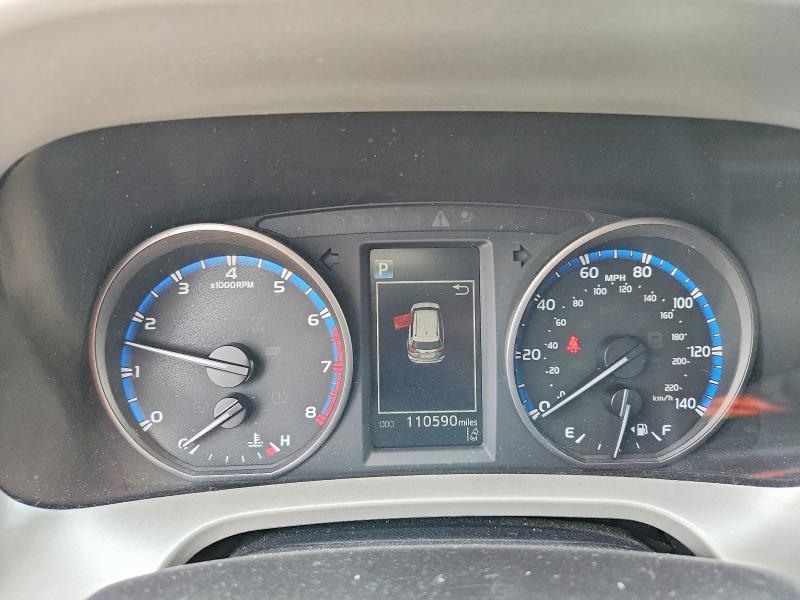 2018 Toyota RAV 4 VIN 2T3WFREV8JW411242 COPART salvage auction — HAIL, Il - Salvage Certificate, sold $0 on 2026-09-16 (photo 9)