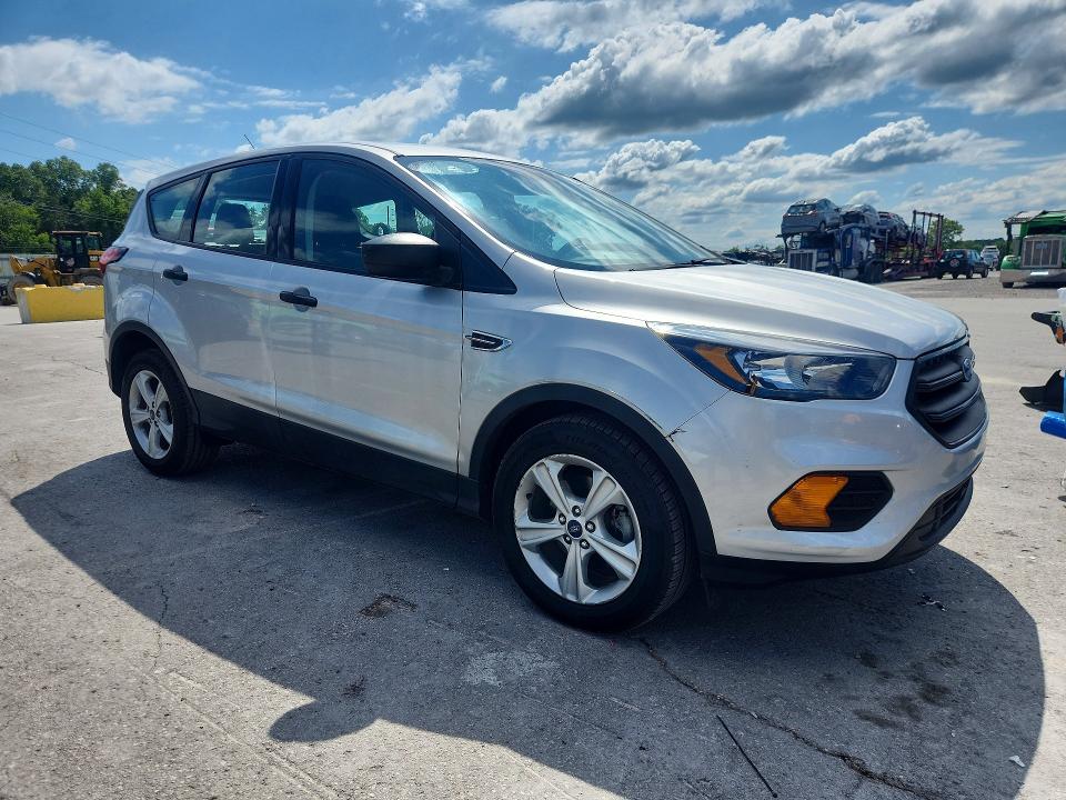 2019 Ford Escape VIN 1FMCU0F71KUB94910 COPART salvage auction — FRONT END, Salvage Title, sold $1,750 on 2026-08-17 (photo 4)