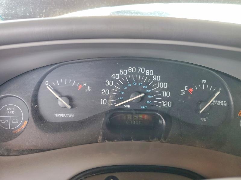 2002 Buick Century VIN 2G4WS52JX21274087 COPART salvage auction — REAR END, AZ - CERT OF TITLE - SALVAGE, sold $425 on 2026-08-25 (photo 9)
