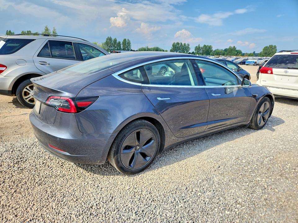 2020 Tesla Model 3 VIN 5YJ3E1EA6LF786205 COPART salvage auction — SIDE, ON - PERMIT NO BRAND - UNFIT, sold $6,500 on 2026-08-25 (photo 3)