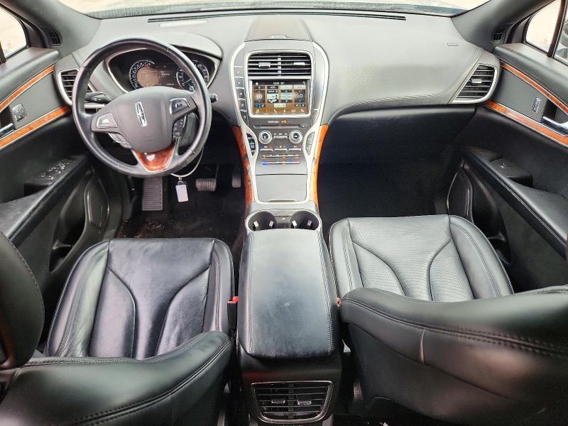 2018 Lincoln Mkx VIN 2LMPJ6LP6JBL49929 COPART salvage auction — SIDE, Ok - Cert Of Title-Salvage, sold $7,300 on 2026-09-08 (photo 8)