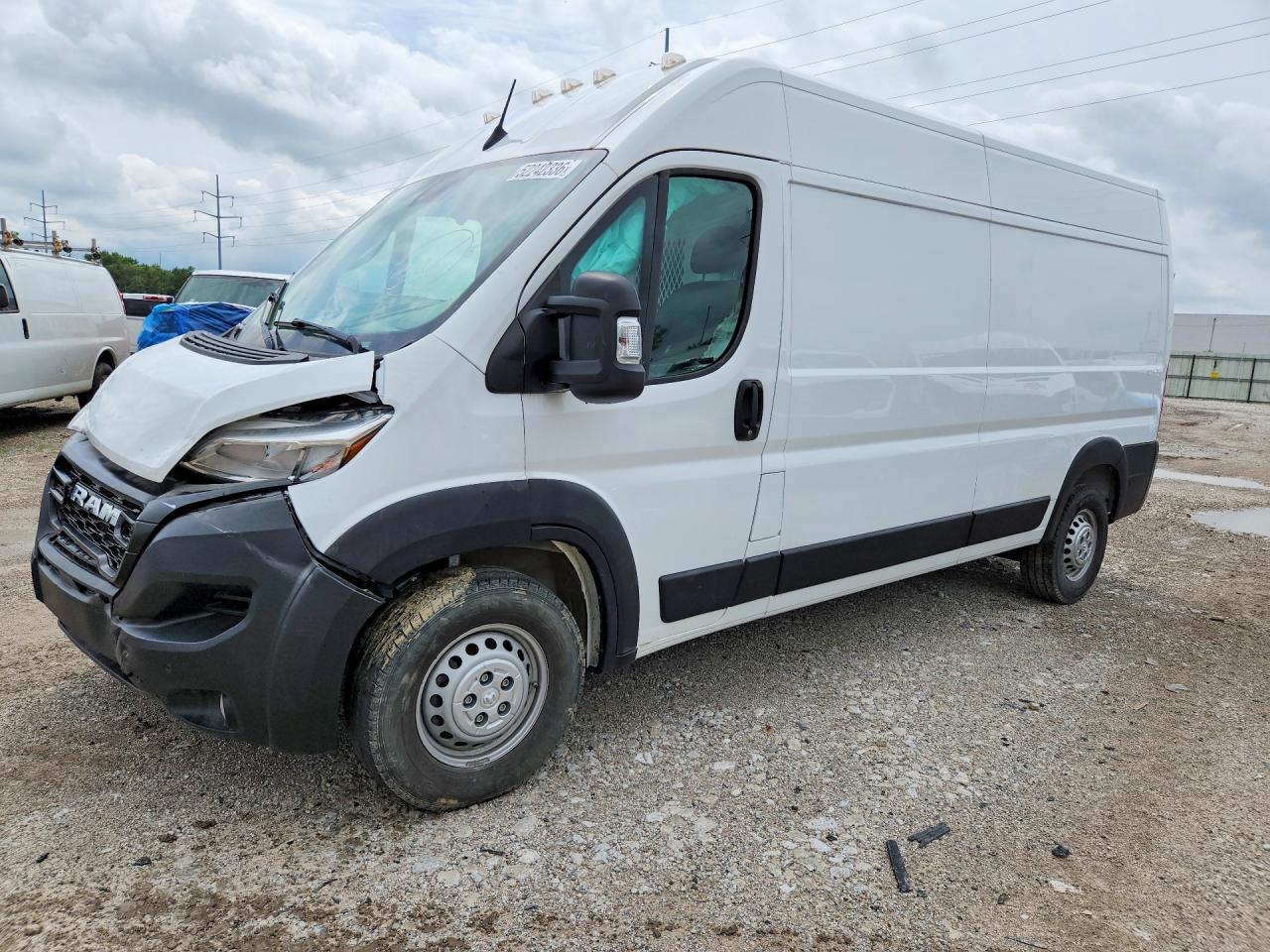 2024 Ram ProMaster 2500 VIN 3C6LRVDG2RE121793 — COPART salvage auction photo