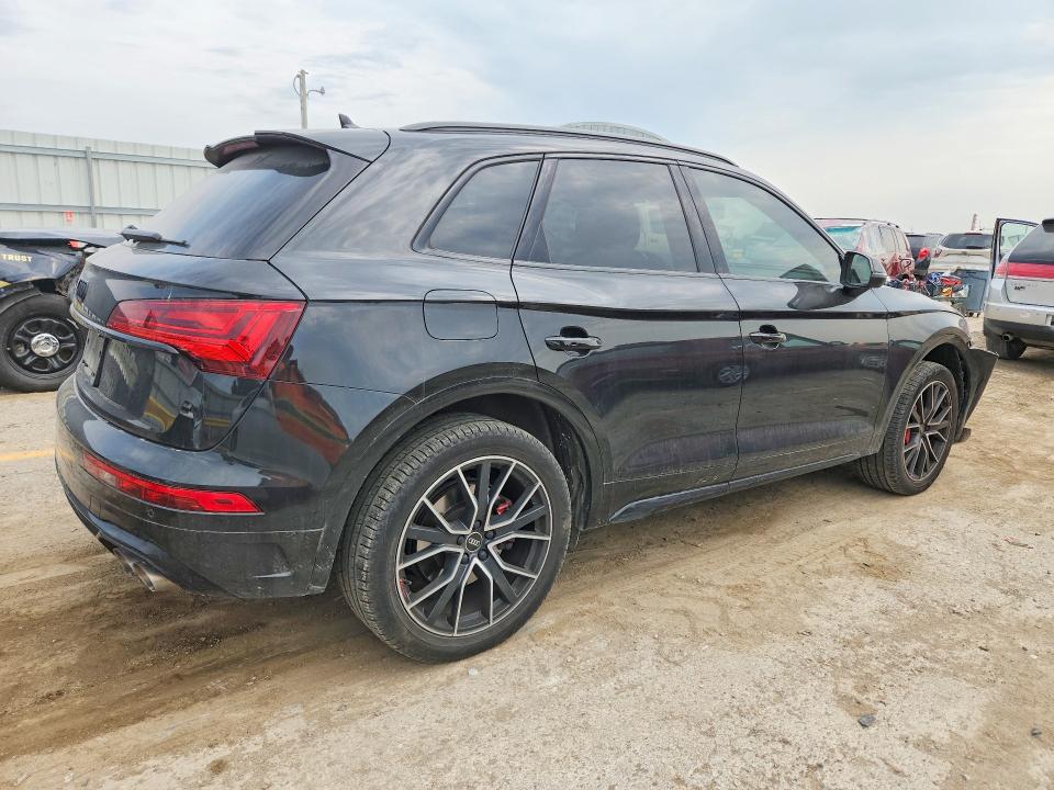 2025 Audi Sq5 VIN WA1B4AFY1S2037804 COPART salvage auction — FRONT END, Ks - Cert Of Title-Salvage, sold $22,300 on 2026-09-21 (photo 3)