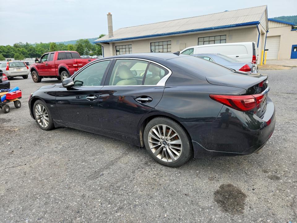 2018 Infiniti Q50 VIN JN1EV7AR3JM430020 COPART salvage auction — NORMAL WEAR, PA - CERT OF TITLE, sold $2,550 on 2026-09-08 (photo 2)