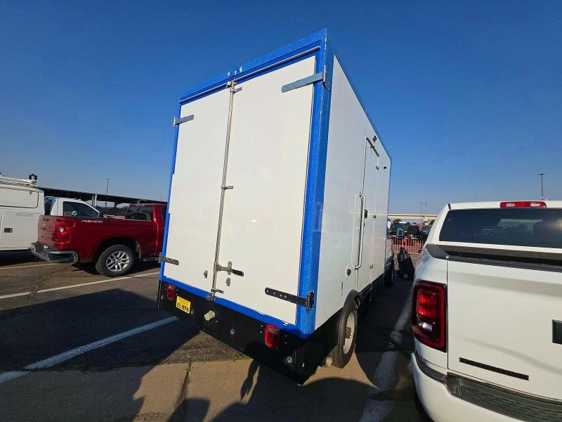 2023 Ford Econoline VIN 1FDWE3FK9PDD31812 COPART salvage auction — NORMAL WEAR, CO - CERTIFICATE OF TITLE (P), sold $13,800 on 2026-09-08 (photo 4)