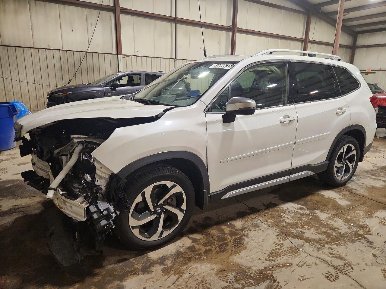 2023 Subaru Forester VIN JF2SKARC1PH471724 — COPART salvage auction photo