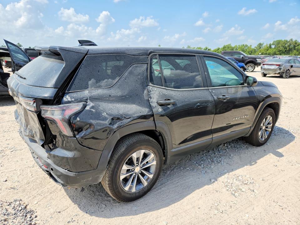 2026 Chevrolet Equinox VIN 3GNAXHEG6TL250958 COPART salvage auction — REAR END, CA - CERTIFICATE OF TITLE (P), sold $5,200 on 2026-08-25 (photo 3)