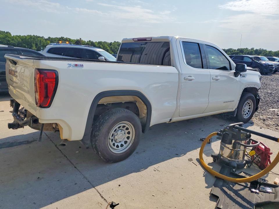 2026 Gmc SIERRA VIN 1GTRUBED8TZ314420 COPART salvage auction — FRONT END, Mo - Certificate Of Title, sold $12,200 on 2026-09-01 (photo 3)