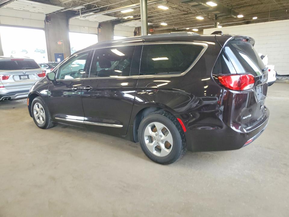 2023 Chrysler Pacifica VIN 2C4RC1EG6HR635249 COPART salvage auction — MECHANICAL, Mn - Certificate Of Title, sold $2,700 on 2026-09-10 (photo 2)