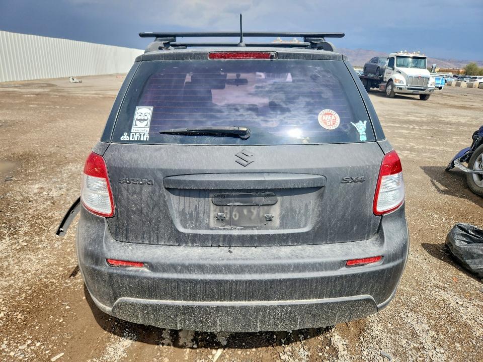 2008 Suzuki Sx4 VIN JS2YA413585101832 COPART salvage auction — FRONT END, NV - SALVAGE TITLE, sold $450 on 2026-10-01 (photo 6)