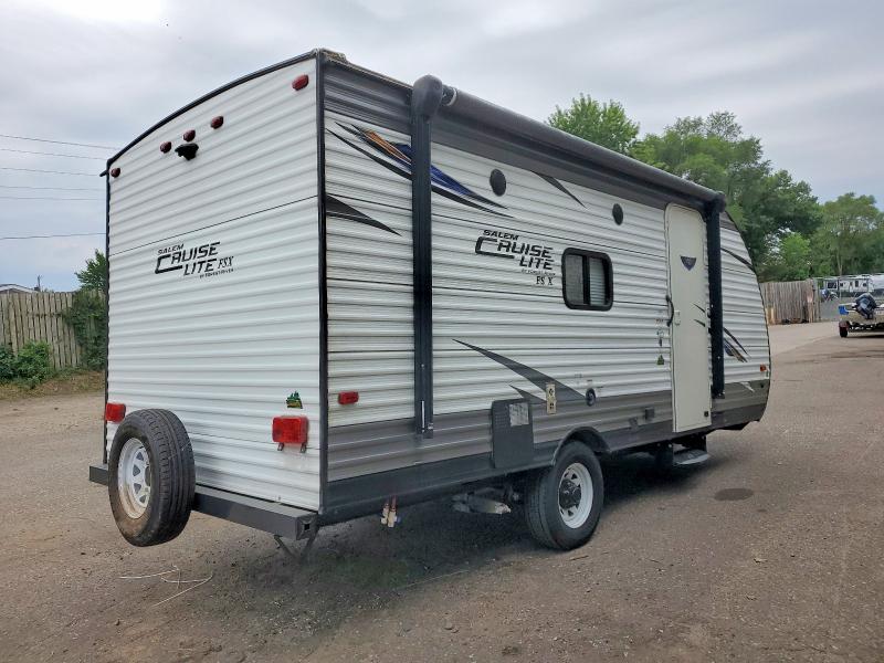 2017 Foresriver VIN 4X4TSMV12H7412725 COPART salvage auction — HAIL, MN - CERT OF TITLE-SALVAGE, sold $2,450 on 2026-10-01 (photo 4)