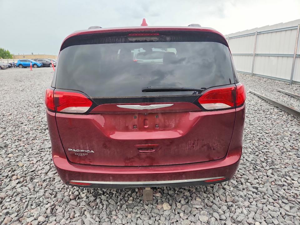 2017 Chrysler Pacifica VIN 2C4RC1BG1HR553692 COPART salvage auction — MECHANICAL, Wi - Certificate Of Title, sold $1,950 on 2026-09-18 (photo 6)