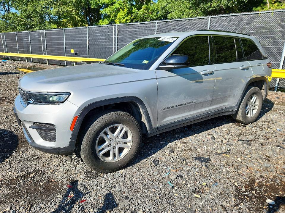 2023 Jeep Cherokee VIN 1C4RJHAG5PC542685 — COPART salvage auction photo