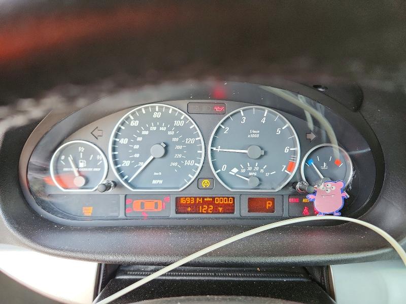 2002 BMW 3 series VIN WBABS53492JU90558 COPART salvage auction — ROLLOVER, GA - CERT OF TITLE-SALVAGE (P), sold $425 on 2026-08-20 (photo 9)