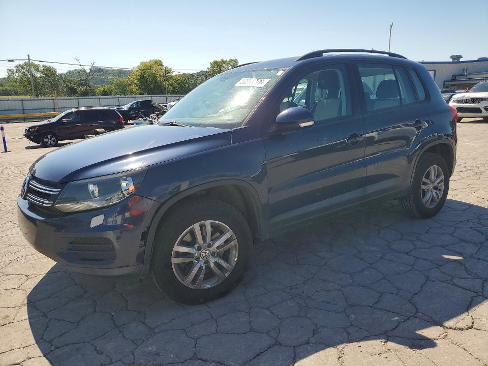 2016 Volkswagen Tiguan VIN WVGAV7AX7GW586595 COPART salvage auction — MINOR DENT/SCRATCHES, TN - CERTIFICATE OF TITLE, sold $1,300 on 2026-08-10 (photo 1)
