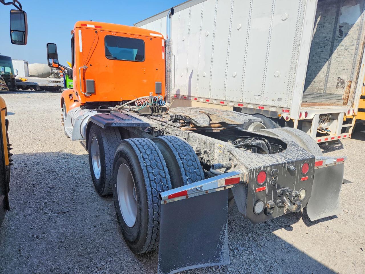2018 Peterbilt 567 VIN 1XPCD49X8JD458970 COPART salvage auction — Normal Wear, IN - CERTIFICATE OF TITLE, sold $26,000 on 2026-09-03 (photo 2)