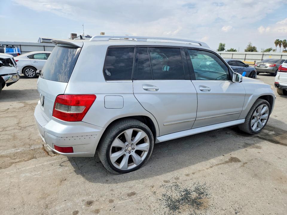 2010 Mercedes-benz Glk-klasse VIN WDCGG5GB7AF350555 COPART salvage auction — MINOR DENT/SCRATCHES, CA - DLR/DIS/EXP ONLY SALVAGE TITLE, sold $850 on 2026-08-21 (photo 3)
