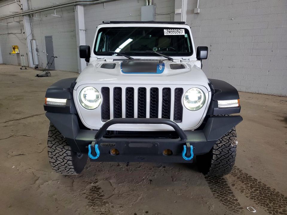 2022 Jeep Wrangler unlimited VIN 1C4JJXR69NW185235 COPART salvage auction — MINOR DENT/SCRATCHES, MO - CERTIFICATE OF TITLE, sold $10,700 on 2026-08-27 (photo 5)