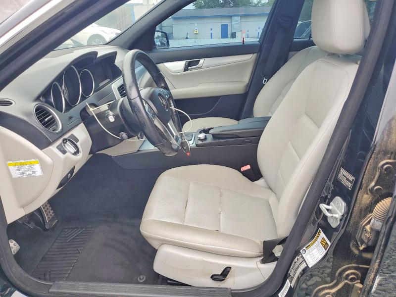 2013 Mercedes-benz C-klasse VIN WDDGF4HBXDA862321 COPART salvage auction — VANDALISM, Nc - Salvage Certificate Of Title, sold $275 on 2026-08-12 (photo 7)