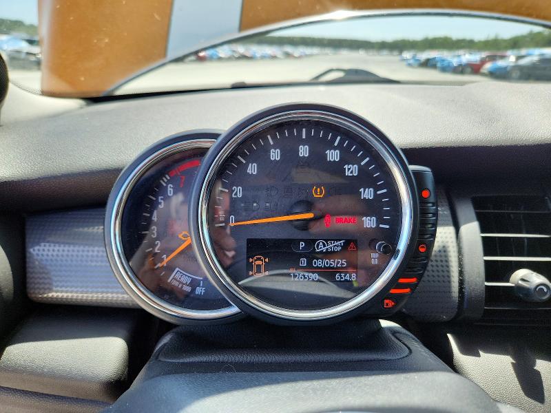 2015 Mini Cooper VIN WMWXM5C50F3A57281 COPART salvage auction — FRONT END, SC - CERT OF TITLE-SALVAGE REBUILT, sold $975 on 2026-08-19 (photo 9)