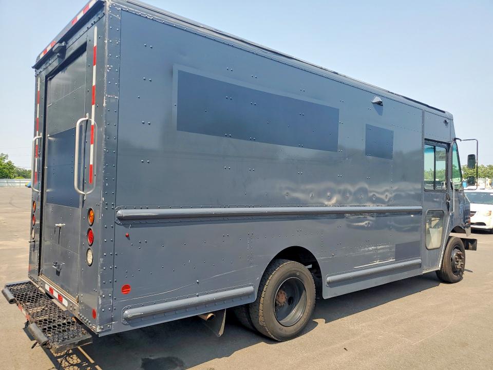 2021 Freightliner Chassis VIN 4UZAC2EA3MCML0629 COPART salvage auction — MECHANICAL, NJ - CERTIFICATE OF TITLE, sold $17,000 on 2026-09-11 (photo 3)
