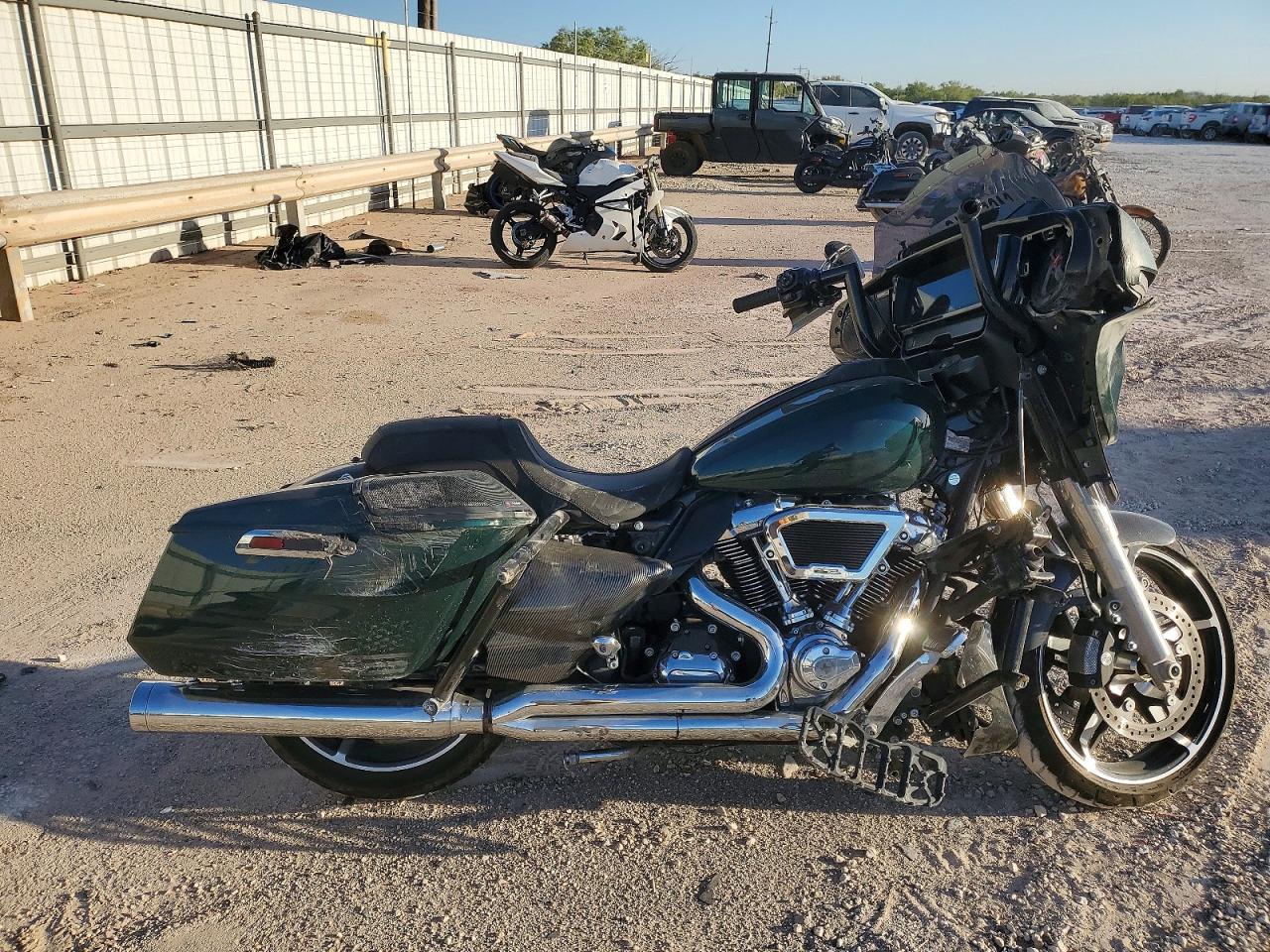 2024 Harley-Davidson fl VIN 1HD1KB719RB646789 — COPART salvage auction photo