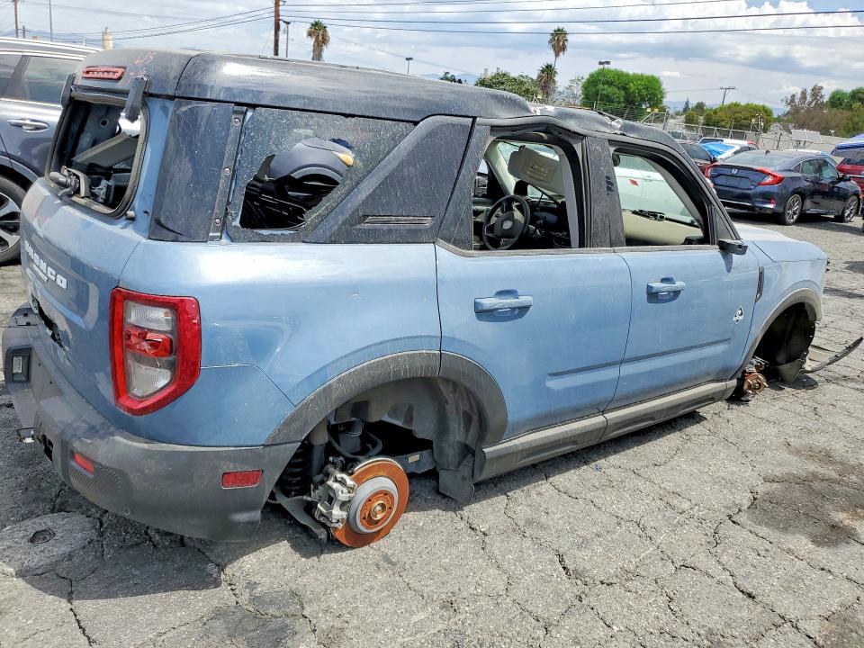 2025 Ford Bronco sport VIN 3FMCR9CN3SRE65711 COPART salvage auction — STRIPPED, Ca - Salvage Certificate, sold $1,000 on 2026-08-20 (photo 3)