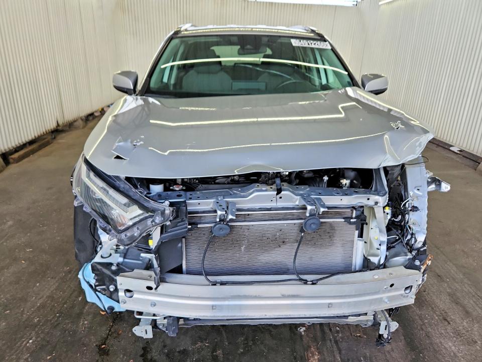 2024 Toyota Rav4 VIN 2T3P1RFV7RW454063 COPART salvage auction — FRONT END, FL - CERTIFICATE OF TITLE, sold $17,300 on 2026-08-19 (photo 5)