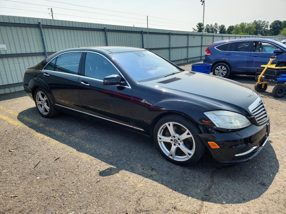 2013 Mercedes-benz S-klasse VIN WDDNG9EB3DA533272 COPART salvage auction — MINOR DENT/SCRATCHES, Pa - Cert Of Title-W&R=Flood&Recnst, sold $550 on 2026-08-18 (photo 4)