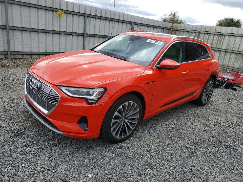 2019 Audi E-tron VIN WA1VABGE3KB009955 — COPART salvage auction photo